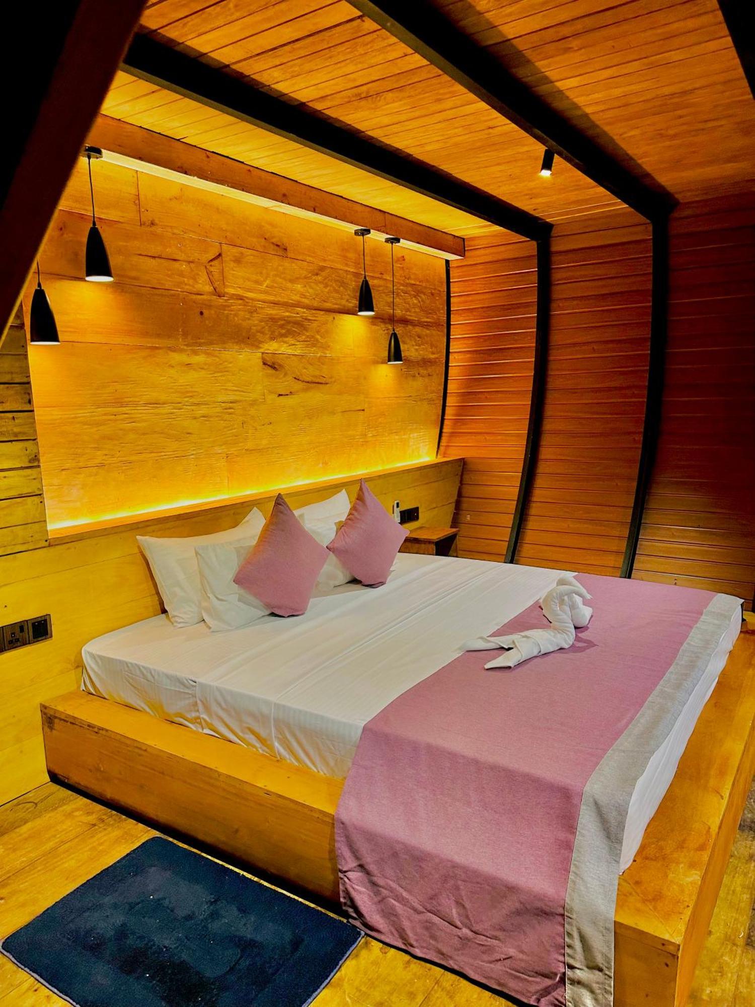 Hotel Woodland Sanctuary Habarana Esterno foto